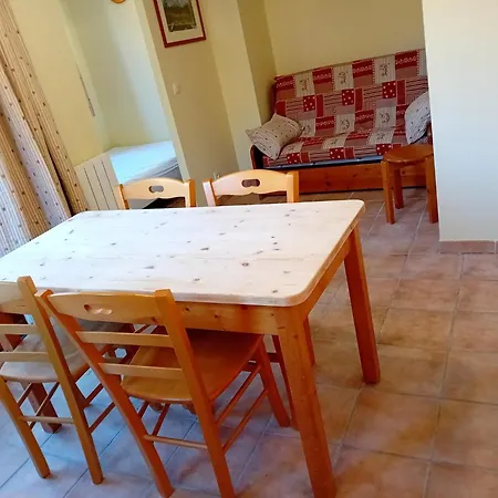 For 6 People With 2 Appartement *